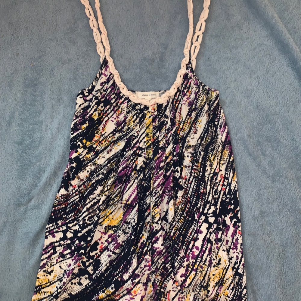 Pattern Tank